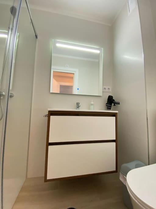 Apartamento Vista Al Mar Кампоамор Екстериор снимка